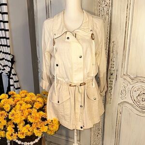 Blu Pepper Cotton Linen Blend Women's Cinched Cream Jacket with Button Details